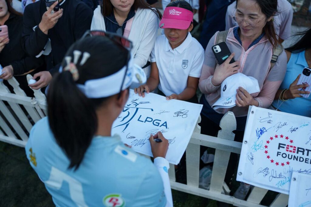 lpga08102603